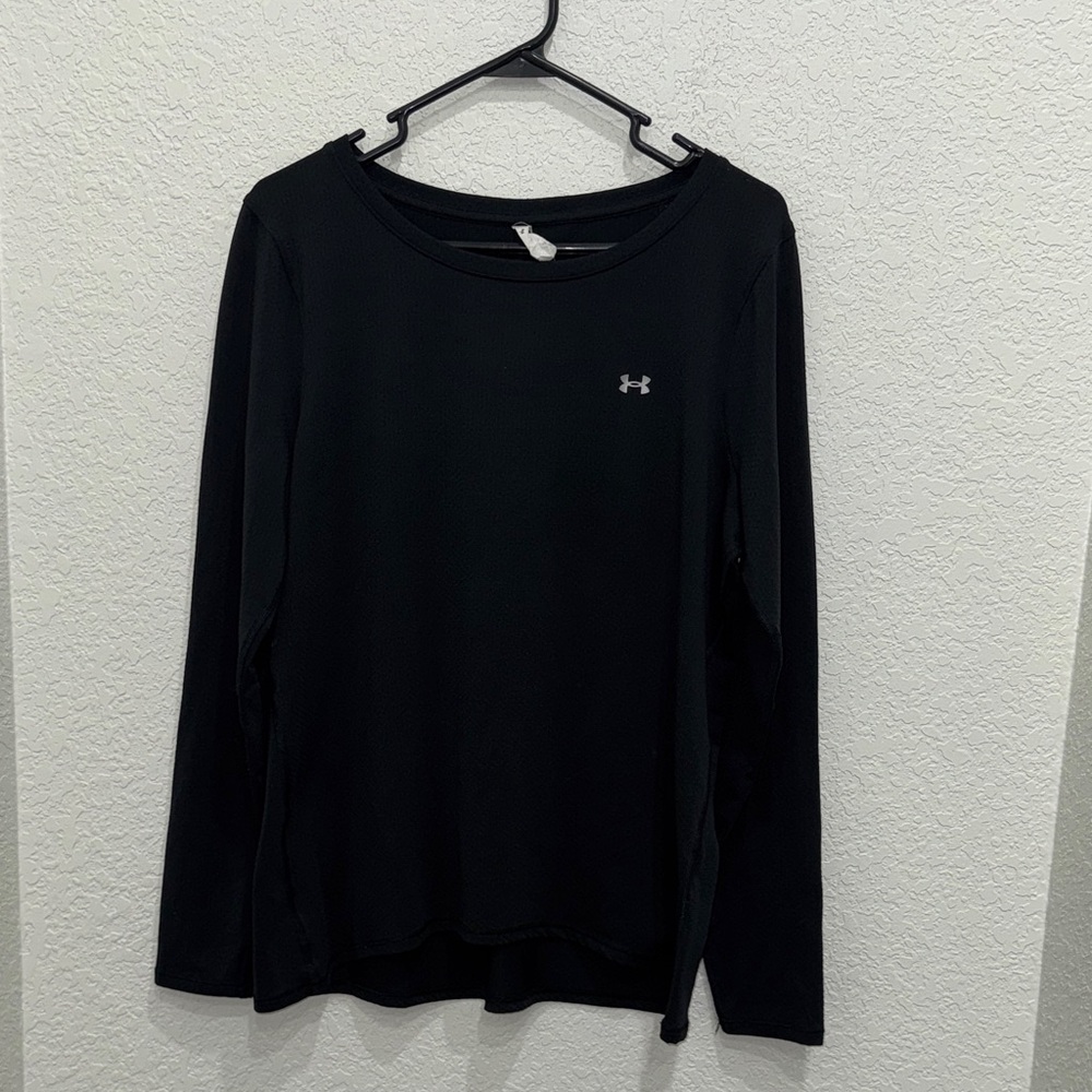 Under Armour Women's Black Long Sleeve Heat Gear Top